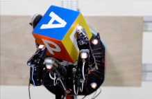 Apprentissage par renforcement pour la dextérité d'une main robotique, Open AI